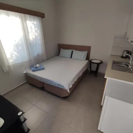 Rain Bahce Konukevi Çeşme